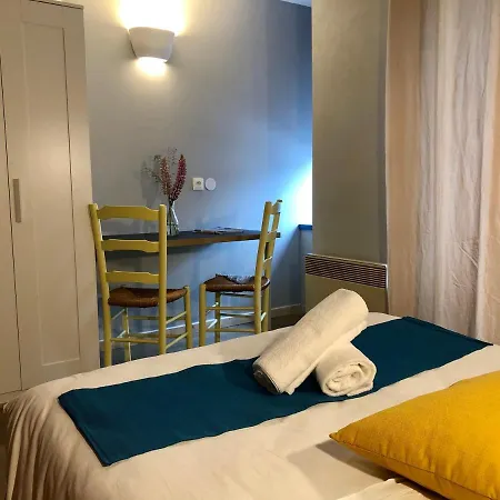 Zajazd Des Trois Rivieres Condat (Cantal)