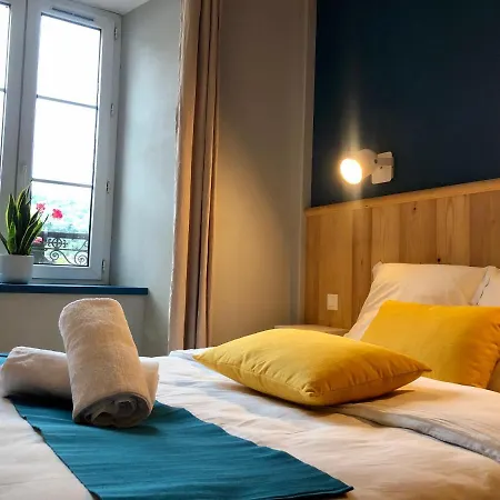 Zajazd Des Trois Rivieres Condat (Cantal)