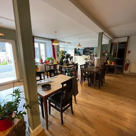 Des Trois Rivieres Condat (Cantal)