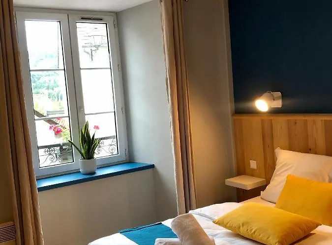 Πανδοχείο Des Trois Rivieres Condat (Cantal)